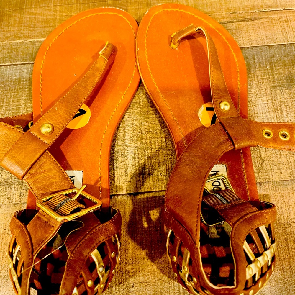 Steve Madden  sandals